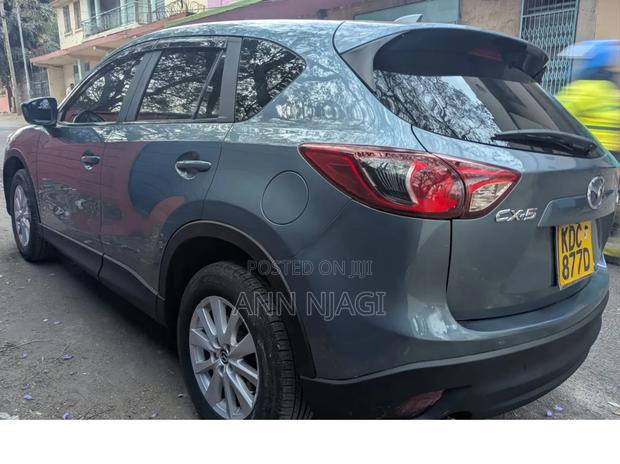 Mazda CX-5 2015 Gray