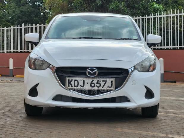 Mazda Demio 2016 White