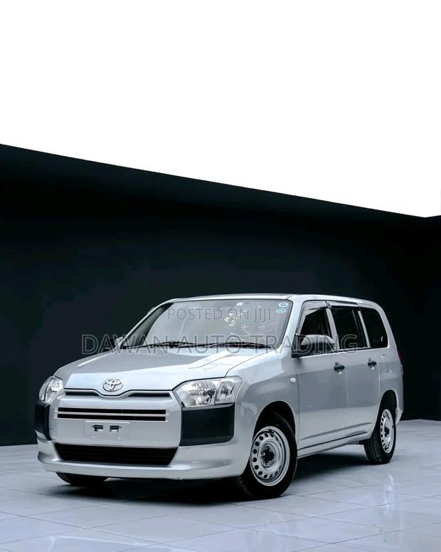 Toyota Probox 1.5 DX 2WD 2021 Silver