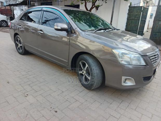 Toyota Premio 2010 Gray