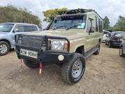Toyota Land Cruiser 4.0 V6 GX 2013 Beige for sale