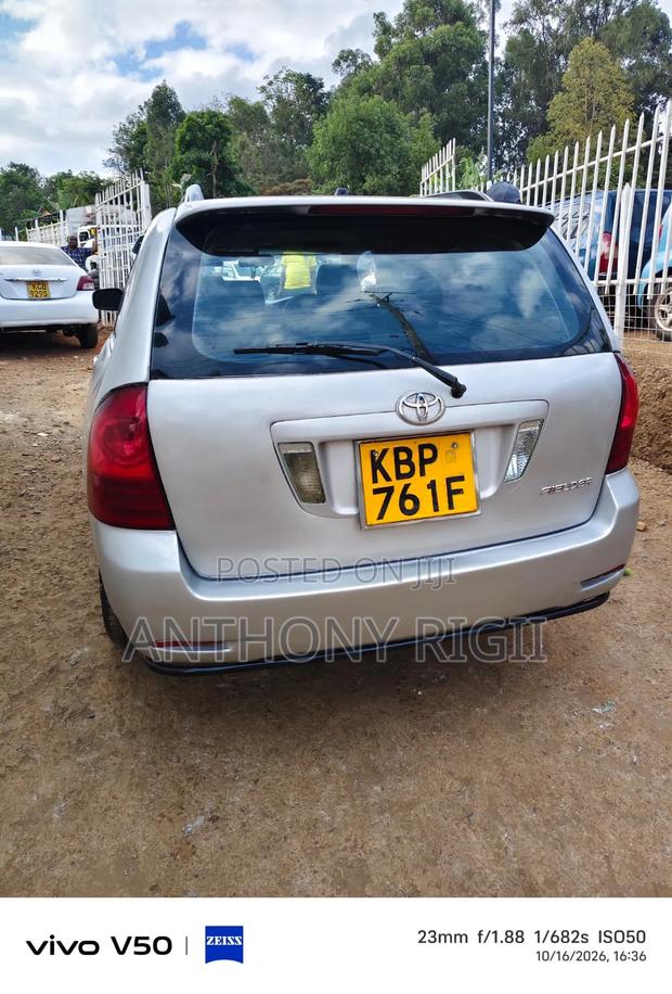 Toyota Corolla Fielder 1.8 Petrol FWD 2006 Silver