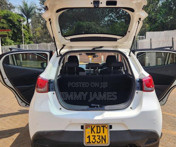 Mazda Demio 2018 White