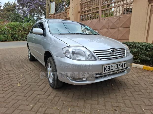 Toyota Corolla Sedan Automatic 2004 Silver