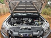 Isuzu D-MAX 2015 Silver for sale