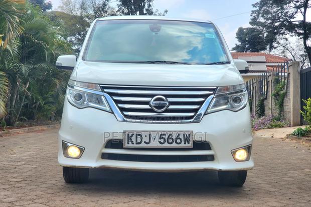 Nissan Serena 2016 White