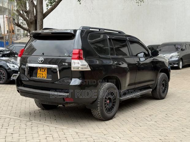 Toyota Land Cruiser Prado 2.7 i 2010 Black