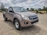 Isuzu D-MAX 2016 Gold for sale