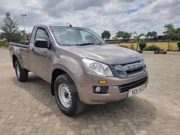 Isuzu D-MAX 2016 Gold