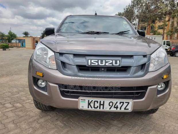 Isuzu D-MAX 2016 Gold