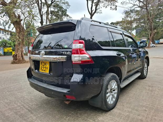 Toyota Land Cruiser Prado 2.8 D-4D 2015 Black