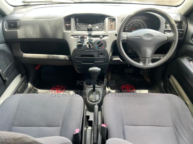 Toyota Probox 2013 White