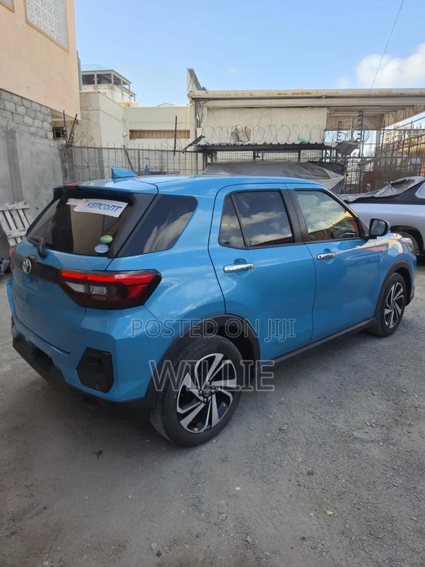 Toyota Raize 2020 Blue