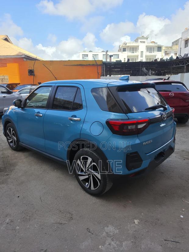 Toyota Raize 2020 Blue