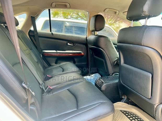 Toyota Harrier 2.4 2011 White