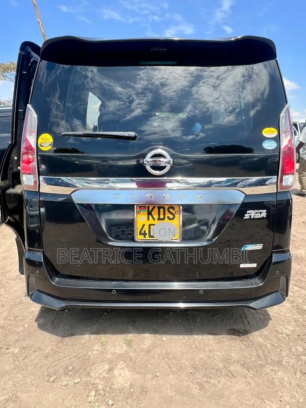 Nissan Serena 2017 Black