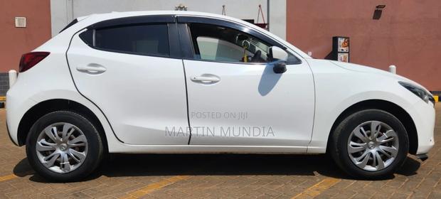 Mazda Demio 2018 White