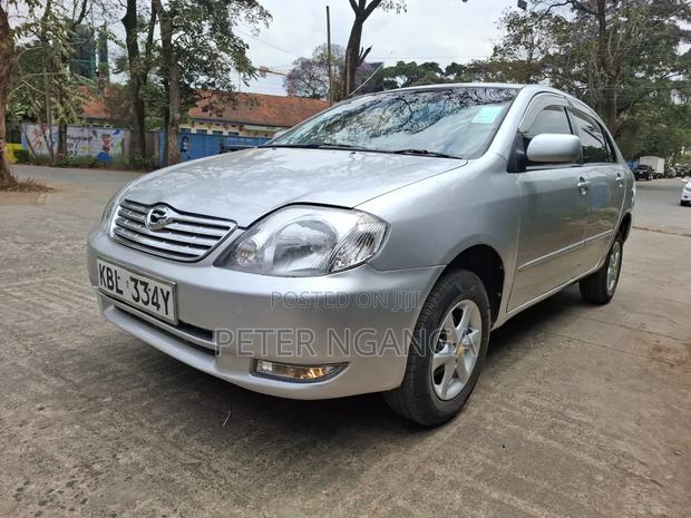 Toyota Corolla 2004 Silver