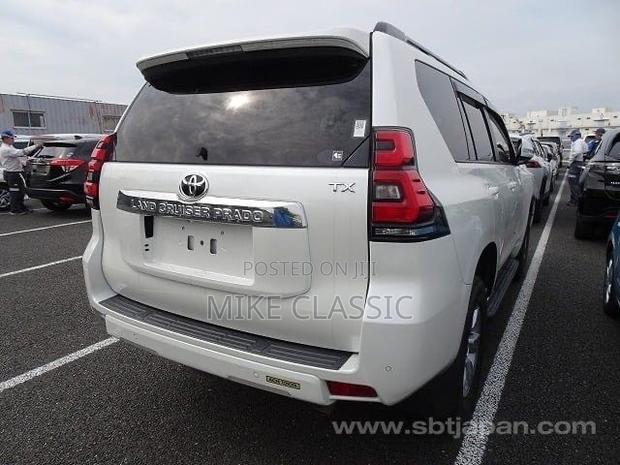 Toyota Land Cruiser Prado 2.7 2019 Pearl