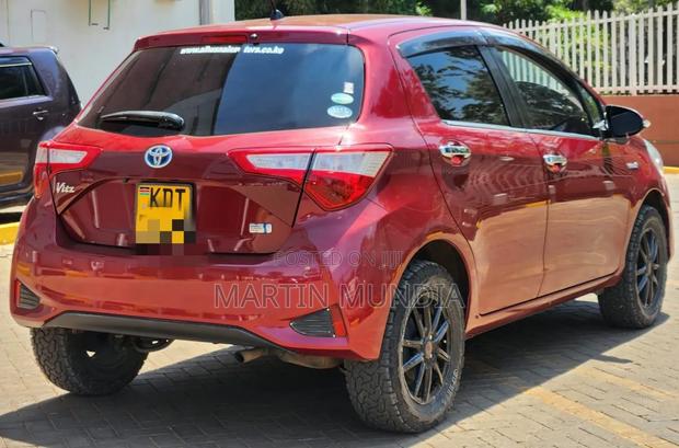 Toyota Vitz 1.5 FWD Hybrid 5dr 2019 Red