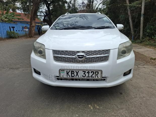 Toyota Corolla Fielder 1.5 Petrol FWD 2007 White