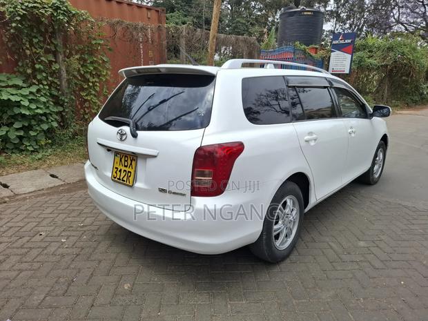Toyota Corolla Fielder 1.5 Petrol FWD 2007 White