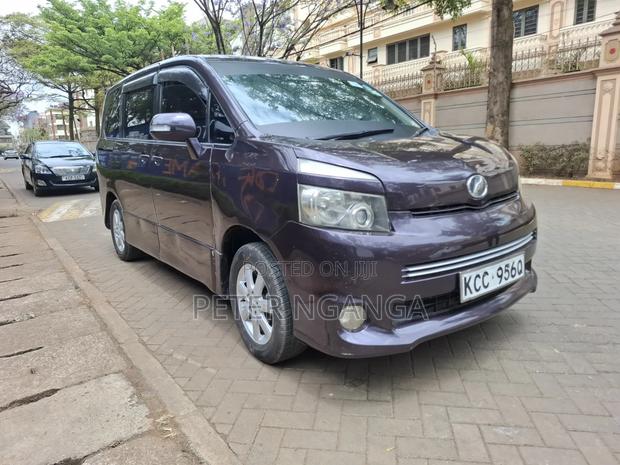 Toyota Voxy X 2WD 8-Seater 2008 Blue