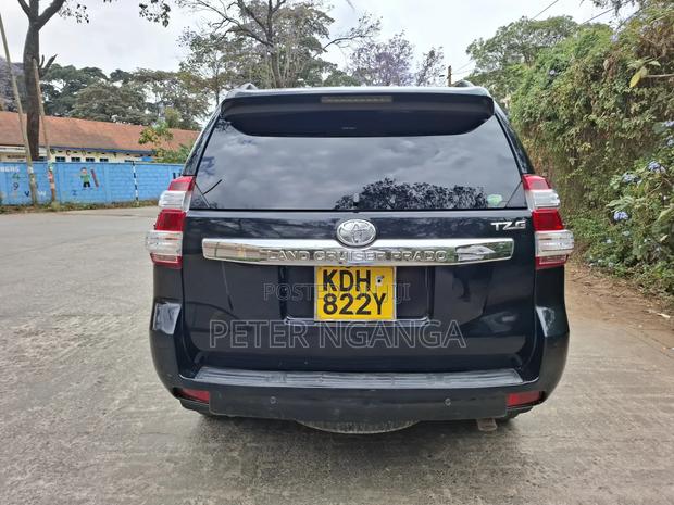 Toyota Land Cruiser Prado 2.8 D-4D 2015 Matt Black