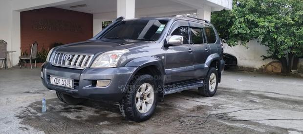 Toyota Land Cruiser Prado 3.0 D-4D 5dr 2007 Blue