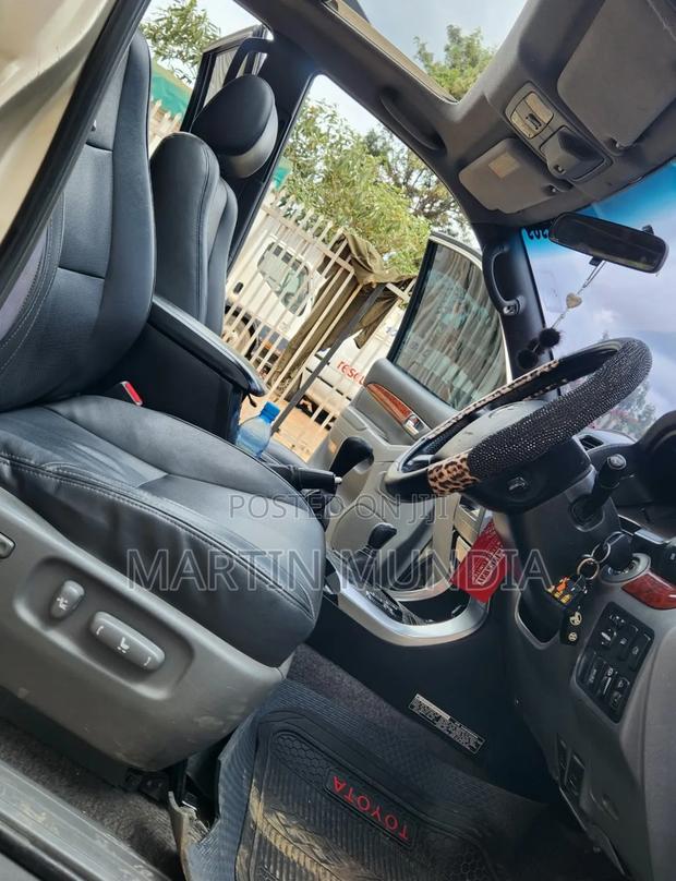 Toyota Land Cruiser Prado 3.0 D-4D 5dr 2008 Gold