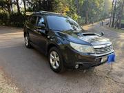 Subaru Forester 2.0D X 2010 Black for sale