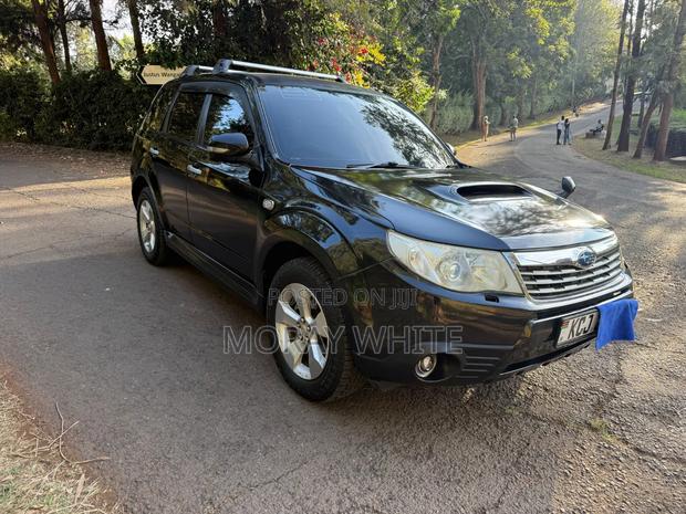 Subaru Forester 2.0D X 2010 Black