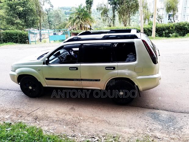 Nissan X-Trail 2006 Beige