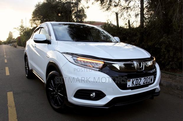 Honda Vezel 1.5 Hybrid 2WD 2019 Pearl