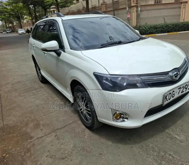Toyota Corolla Fielder 2015 White