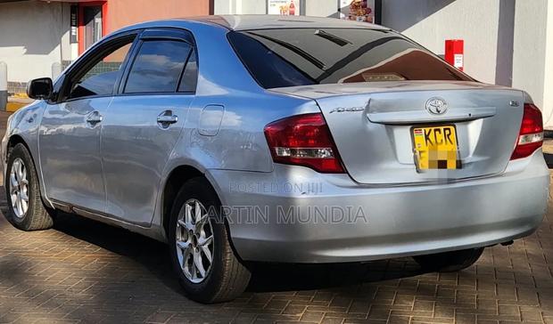 Toyota Axio 1.5 X 2WD 2011 Silver