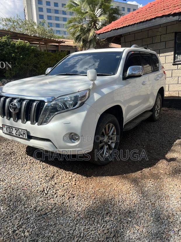 Toyota Land Cruiser Prado 2016 White