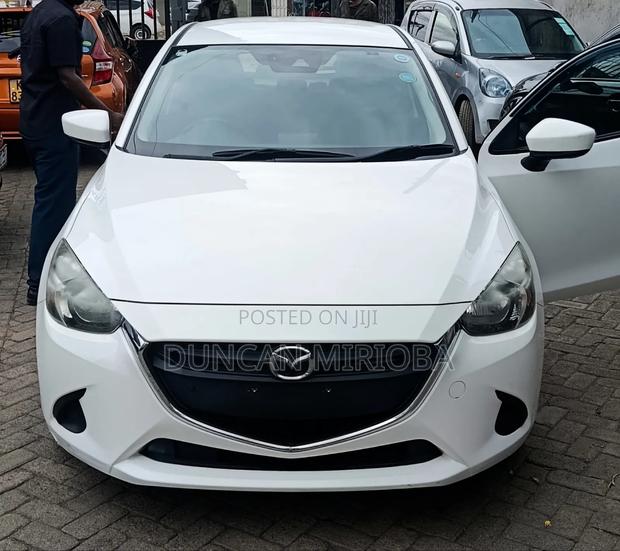 Mazda Demio 2019 White