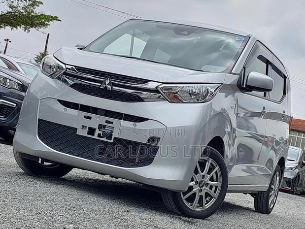 Mitsubishi EK Wagon 660 FWD 2019 Silver