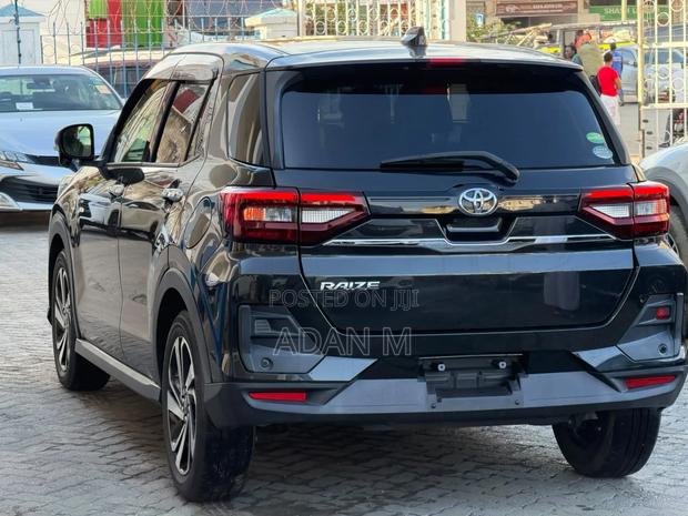 Toyota Raize 2020 Black
