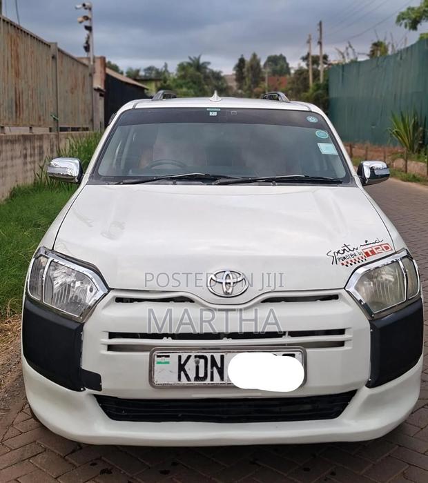Toyota Succeed SV Premium 2016 White