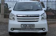 Toyota Noah 2.0 143hp FWD (8 Seater) 2010 White for sale