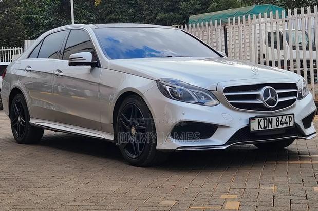 Mercedes-Benz E250 2016 Silver