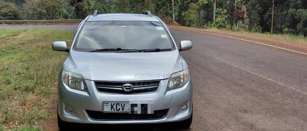 Toyota Corolla Fielder 2012 Silver