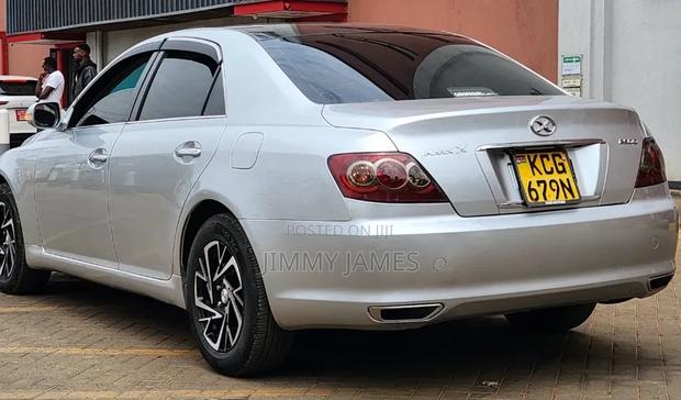 Toyota Mark X 2.5 AWD 2009 Silver