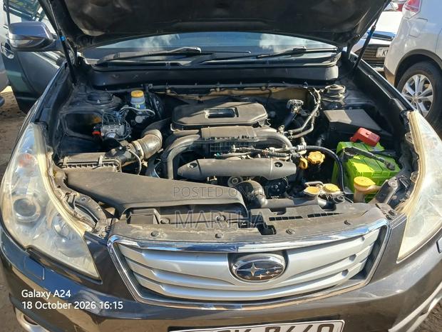 Subaru Outback 2012 Black