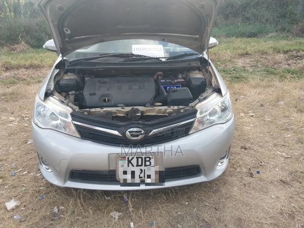 Toyota Corolla Fielder 2013 Silver