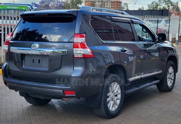 Toyota Land Cruiser Prado 3.0 D-4D (190 Hp) 7 seats 2015 Gray