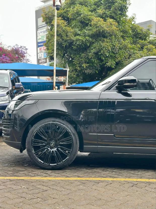 Land Rover Range Rover Vogue 2019 Matt Black