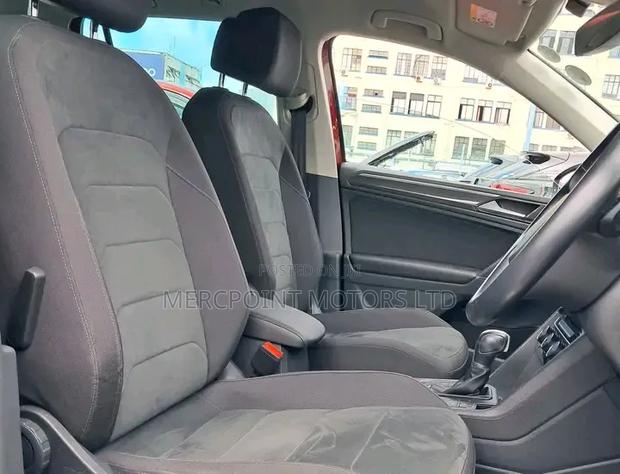 Volkswagen Tiguan 2019 Red